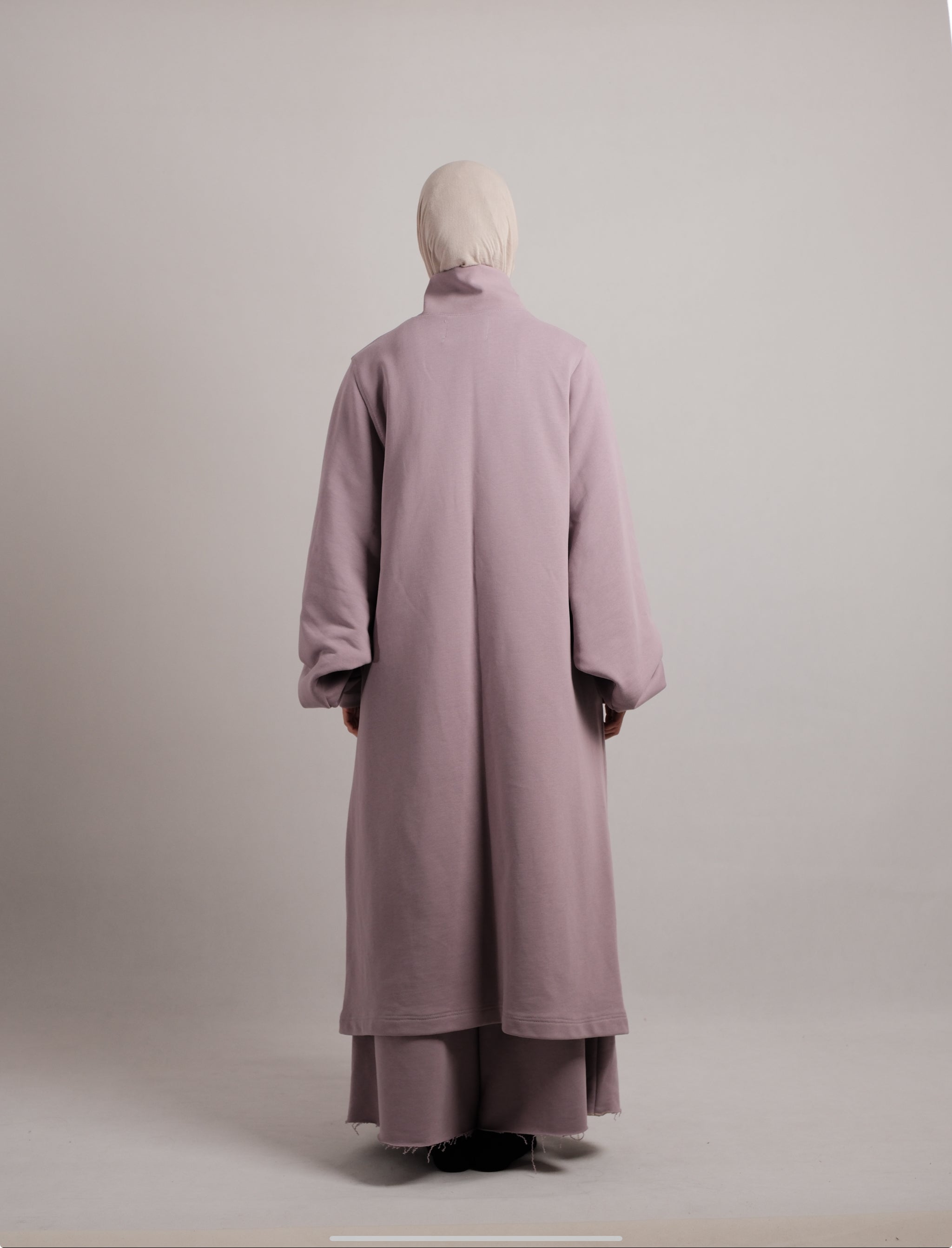 "Lilac" Abaya me zinxhir metalik